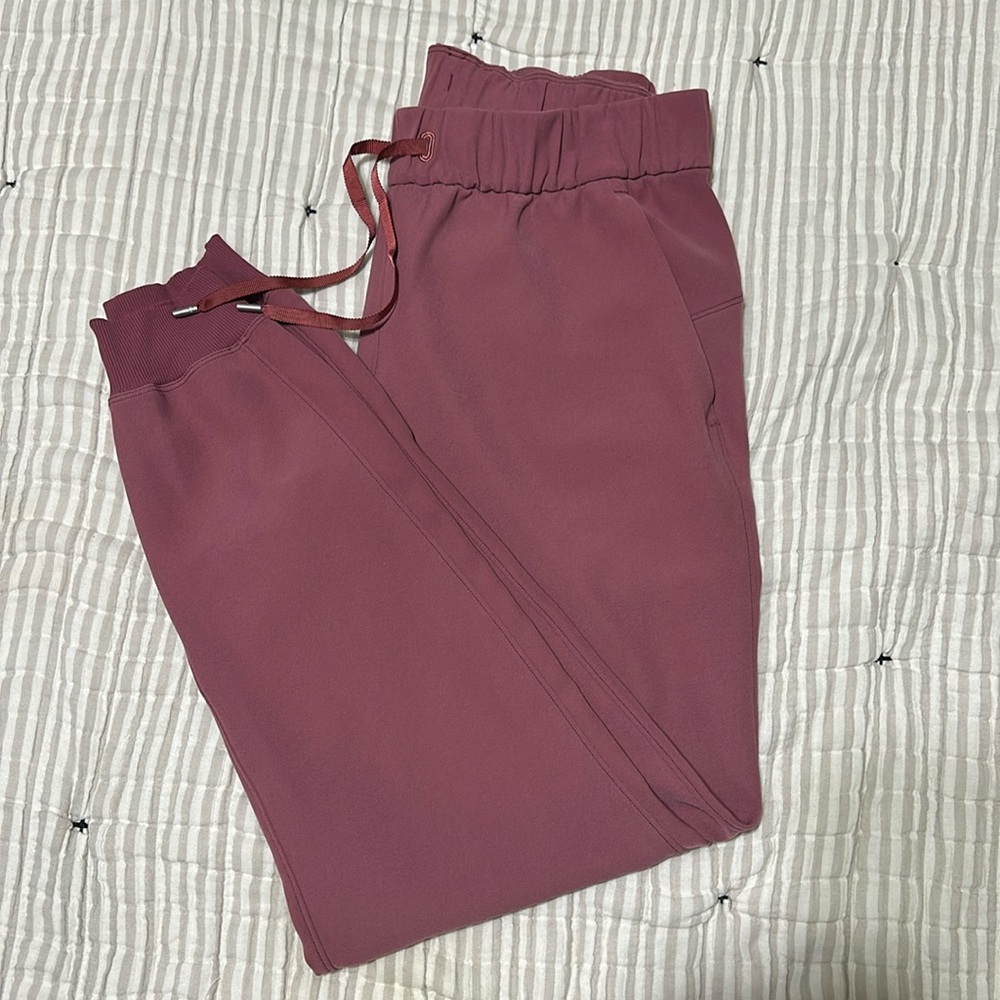 Lululemon Rose Joggers